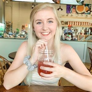 Meet your Posher, Sara